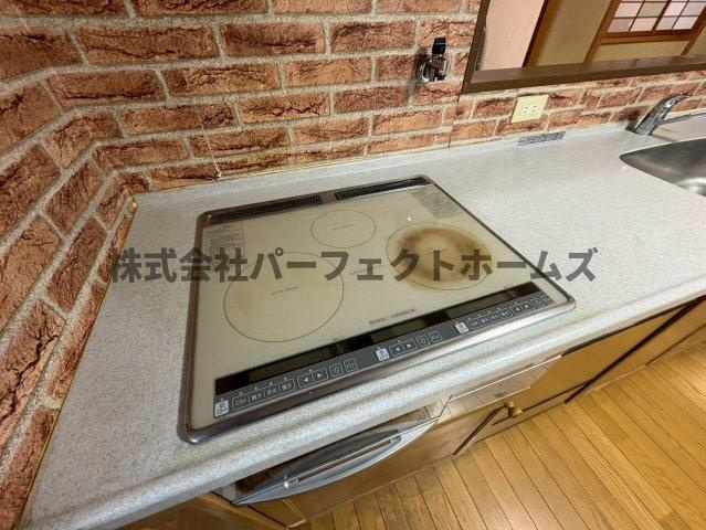 津田東町３丁目戸建のキッチン|使いやすいキッチンです