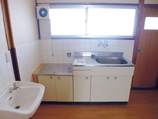 第1松雅荘のキッチン