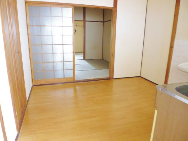 第1松雅荘のキッチン