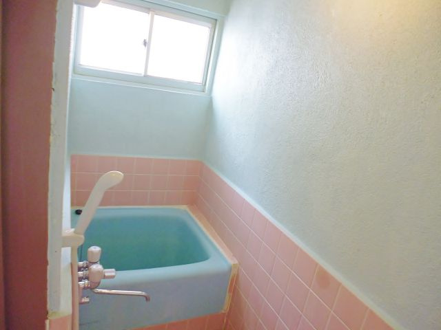 第1松雅荘の浴室