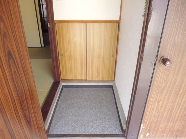 第1松雅荘の玄関