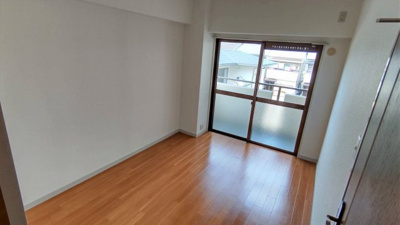 【寝室】 | サンピアふじ | 6帖のお部屋です