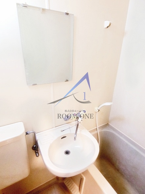 メインステージ王子駅前の洗面所|洗面台です。