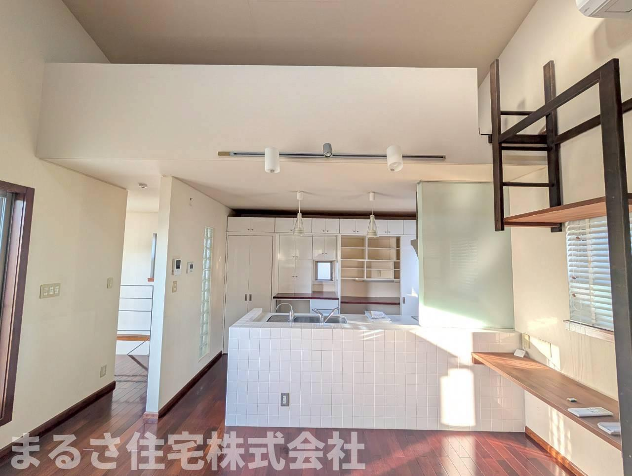 江南１丁目　中古住宅のキッチン