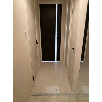 【玄関】 | レオンコンフォート本町東Ⅲ | ゆったりとした玄関です