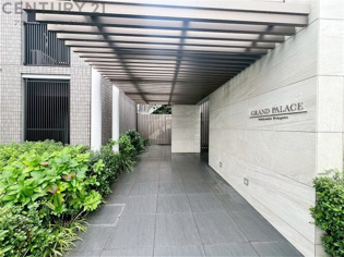 エントランス（外）