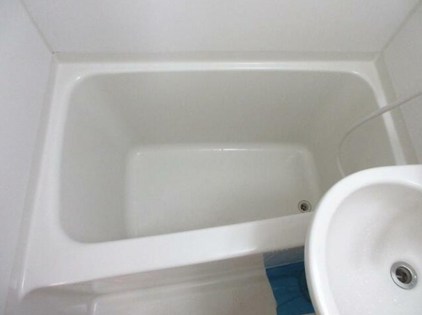 三幸ビルの浴室