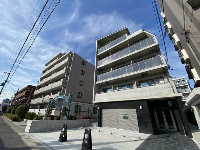 Xing　CUBE　ONEの外観