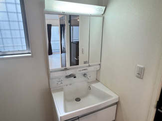 【独立洗面台】