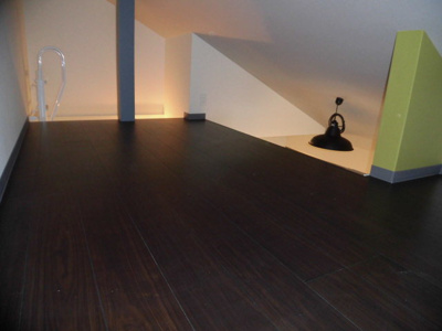 【居間・リビング】 | シャイン下新庄 | 広さのあるロフトです。