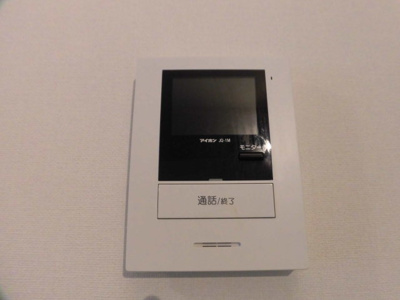 【セキュリティ】 | シャイン下新庄 | 来客時にも安心便利なインターホンです。