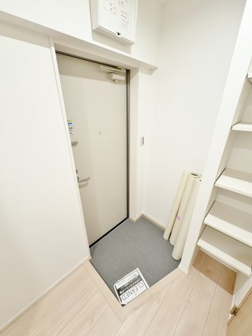 del Cielo小平の玄関|※同仕様写真