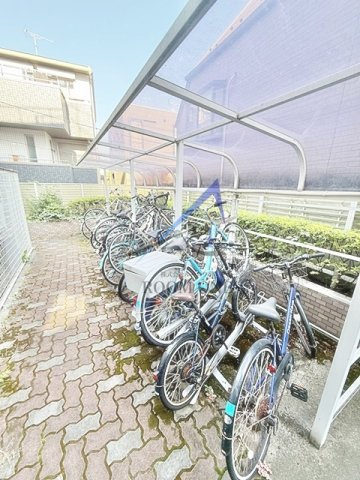 ライオンズマンション荻窪館のその他共用部分|駐輪場です。
