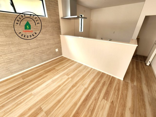 糸島市潤1丁目第2-1棟（1号棟）　の内観：施工例|キッチンから立ち込める香りが今日の料理を期待させます。