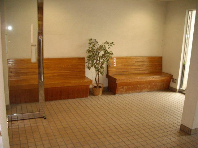 グランドメゾンオオツカのエントランス