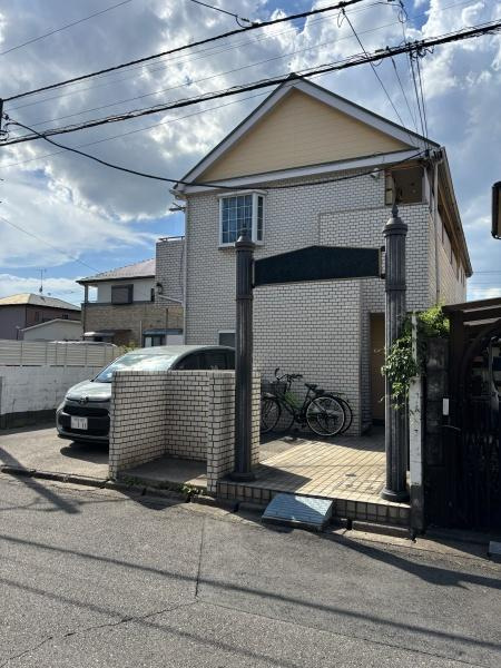 上尾市春日1丁目のアパートの画像