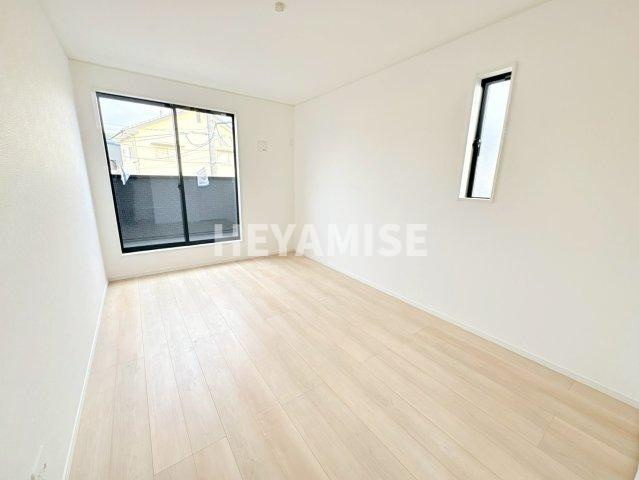 大村市上諏訪町第２の洋室