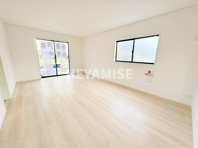 大村市上諏訪町第２の居間・リビング