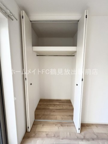 東大阪市西堤楠町３丁目のアパートの収納