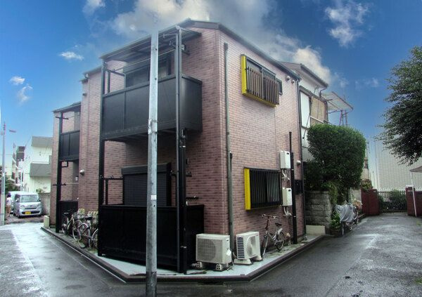 メゾン南小岩７のエントランス