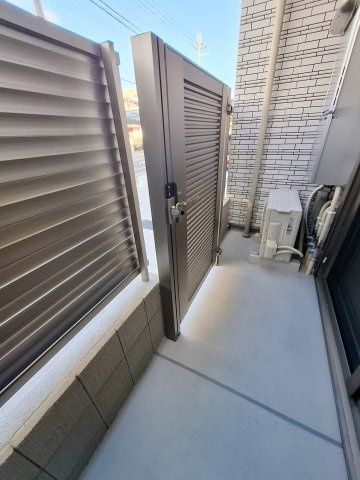 RIKO塚口のバルコニー