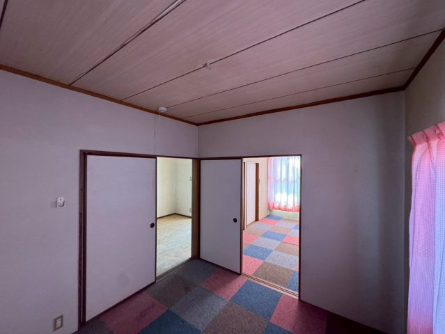 広島県福山市　一棟アパートの洋室