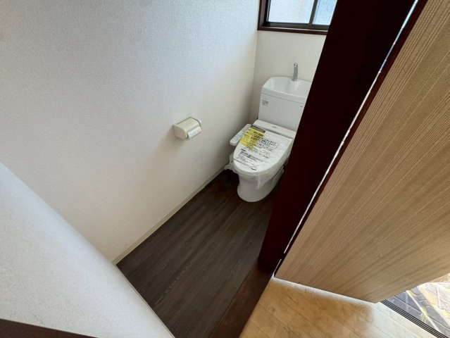 広島県福山市　一棟アパートのトイレ