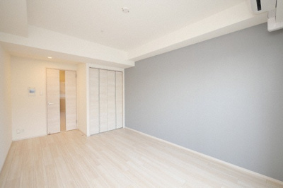 【居間・リビング】 | スプランディッド京橋EAST | ゆったりとしたリビングです