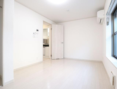 【居間・リビング】 | イルトラッツォ梅島 | 洋室 