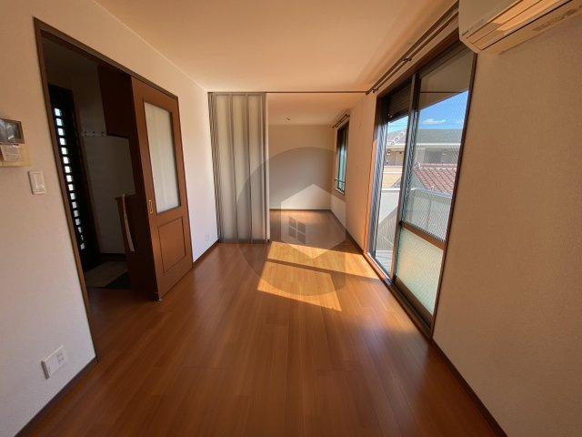 ドゥ・リュエルBの居間・リビング