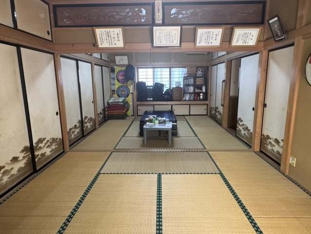 大豪邸に住んでみませんか？二棟売り♪神川町の和室|和室があると落ち着いた雰囲気になりますね