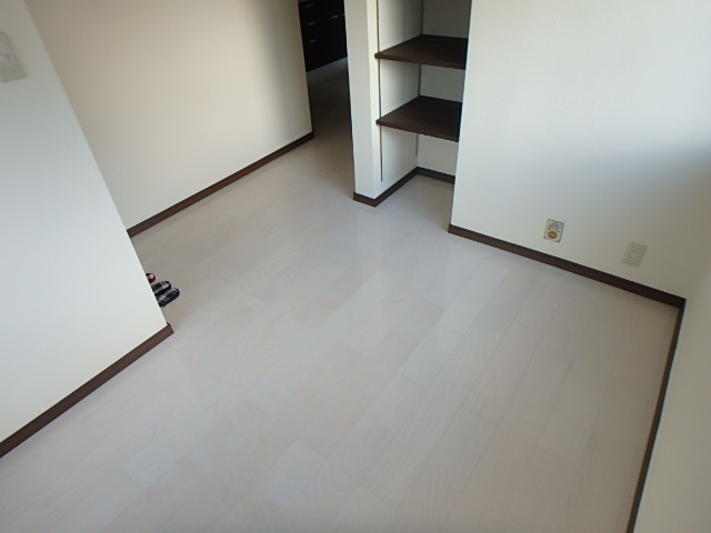 稗原マンションの居間・リビング