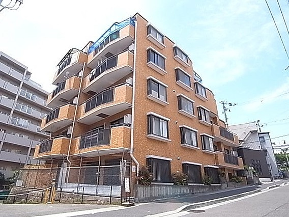 ライオンズマンション下山手の外観