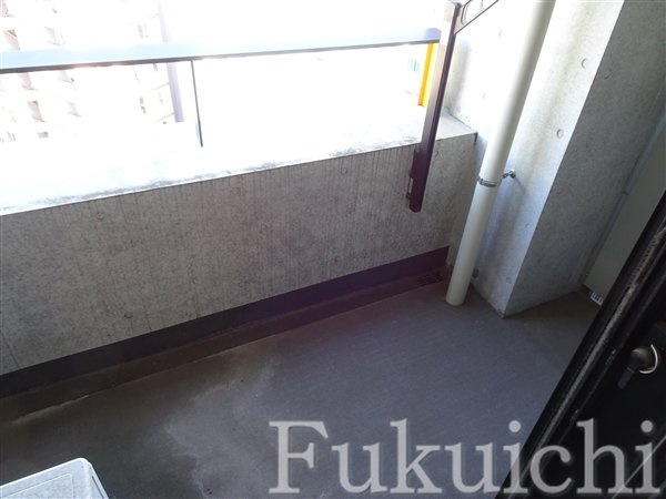 ZOOM池尻大橋のバルコニー