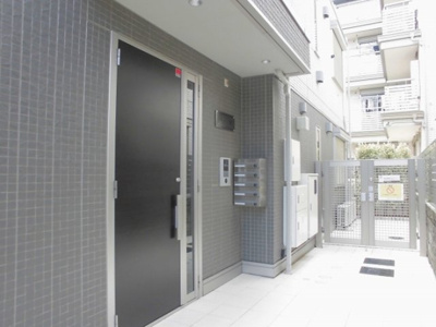 【エントランス】 | Reve向島