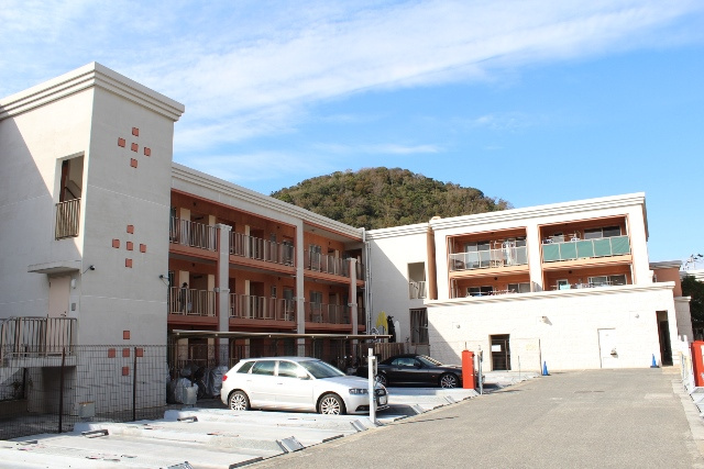 アデニウム葉山一色　2階　の駐車場|駐車場