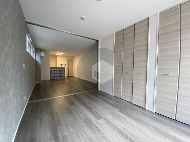 アイビー俊徳道の居間・リビング