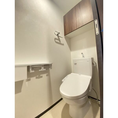 【トイレ】 | PHOERME城北公園 | 落ち着いた色調のトイレです