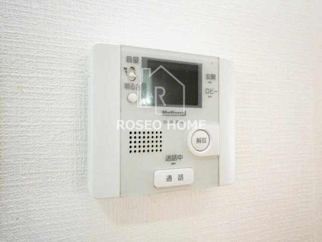 ルミエール堂ヶ芝のセキュリティ|同マンション別部屋：参考写真