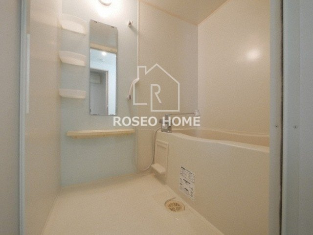 ルミエール堂ヶ芝の浴室|同マンション別部屋：参考写真