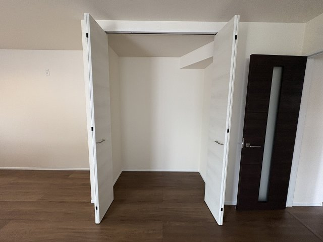 【収納】 | 糟屋郡篠栗町庄5丁目第1　1号棟（全1棟）【仲介手数料無料・0円】 | 施工例。施工例は完成時と異なる場合があります。