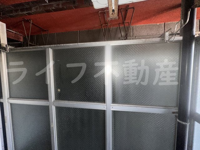 トーエー玉造第2ビルの展望|バルコニー付きです