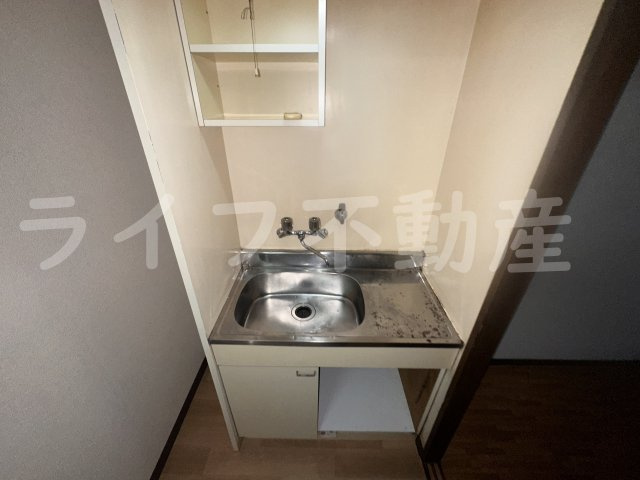 トーエー玉造第2ビルのキッチン|お料理しやすいキッチンです