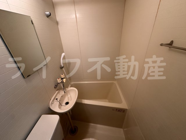 トーエー玉造第2ビルの浴室|きれいなお風呂です