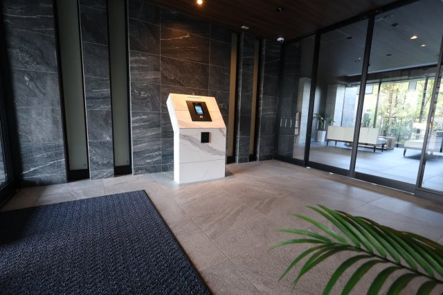 アルファステイツ米原のエントランス