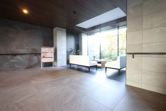 アルファステイツ米原のロビー