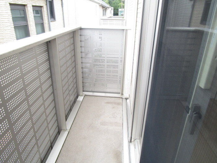 【バルコニー】