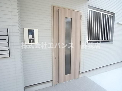 【エントランス】 | REGALEST本千葉 | エントランスです