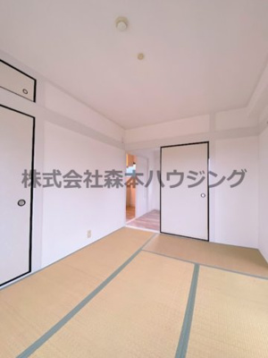 【和室】 | 　アドバンス香里 | ※同タイプ別室の写真となります。
　設備内容など相違がある場合あくまで現状優先となります。