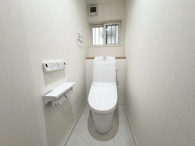 モデルハウス級の美しさ♪新品未使用の築浅ハウス♪佐野市大祝町のトイレ|清潔感のあるトイレです